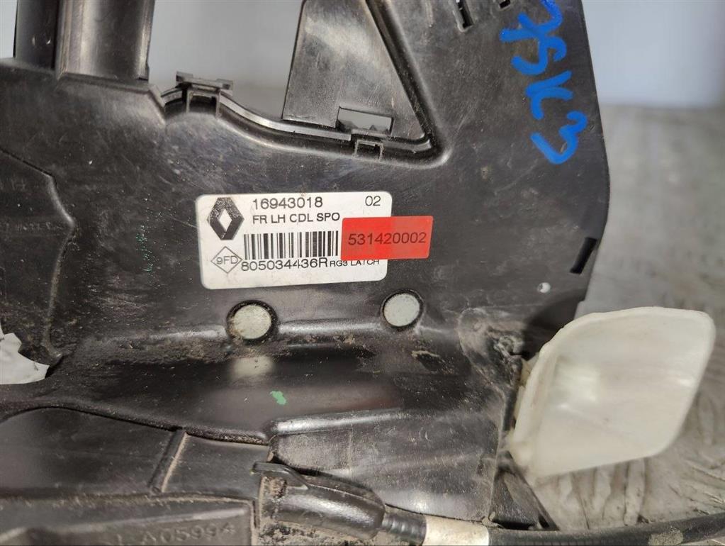 Замок двери передней левой