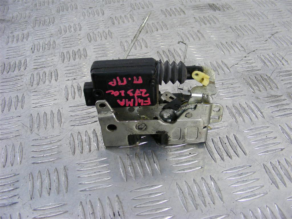 Замок двери передней правой Renault Logan 1 (2004-2014)