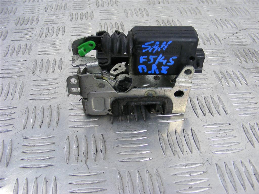 Замок двери передней правой Renault Sandero 1 (2009-2014) 8200735227