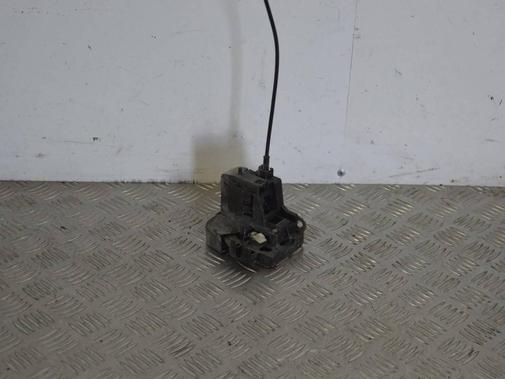 Замок двери передней правой Renault Scenic 1 (1996-2003)