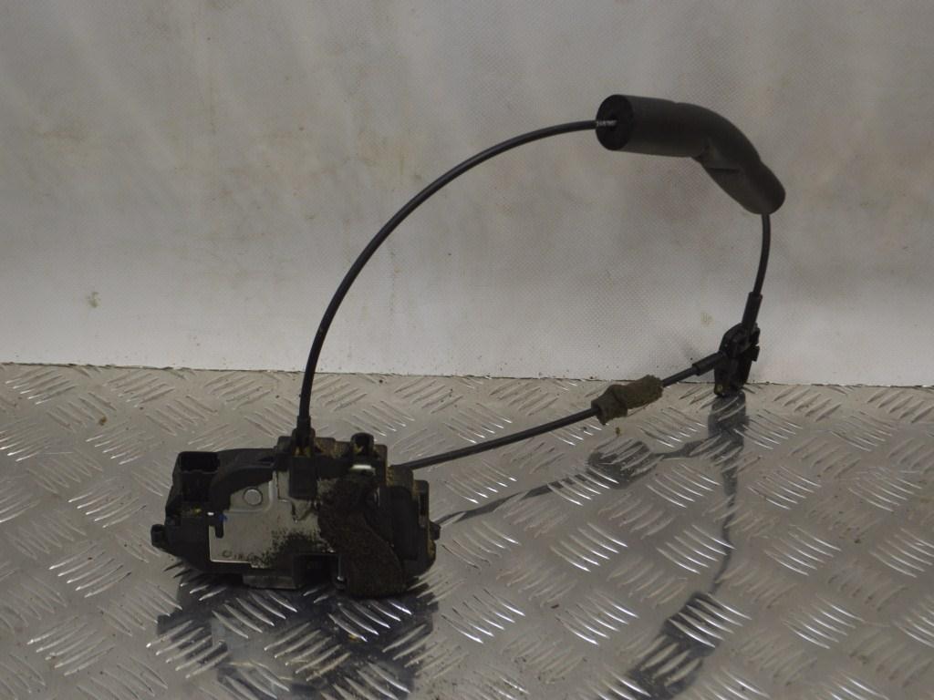 Замок двери передней правой Renault Scenic 3 (2008-2015) 805020006R