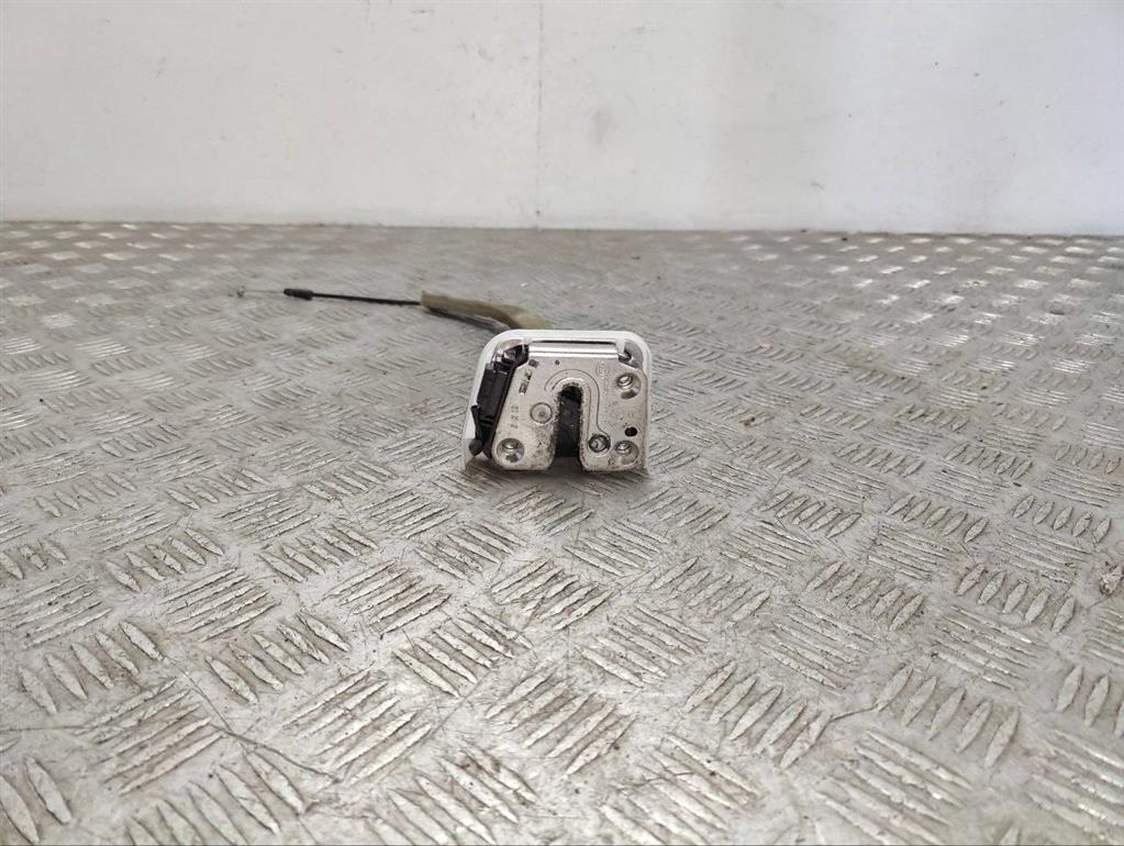 Замок двери распашной