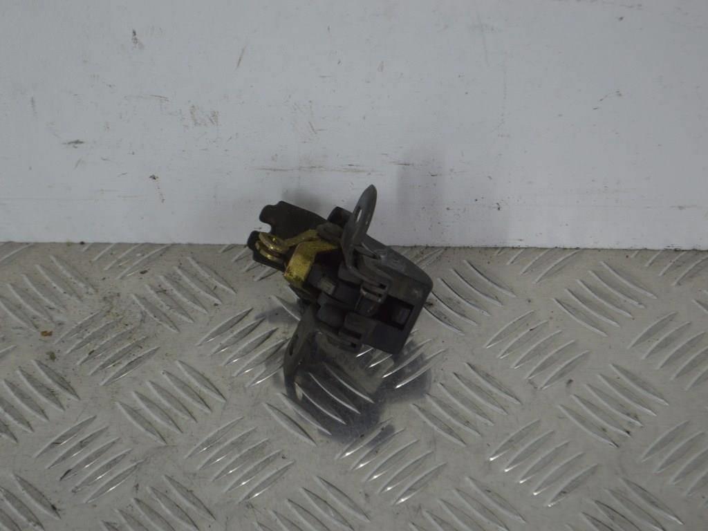 Замок двери задней левой Renault Kangoo 1 (1997-2007)