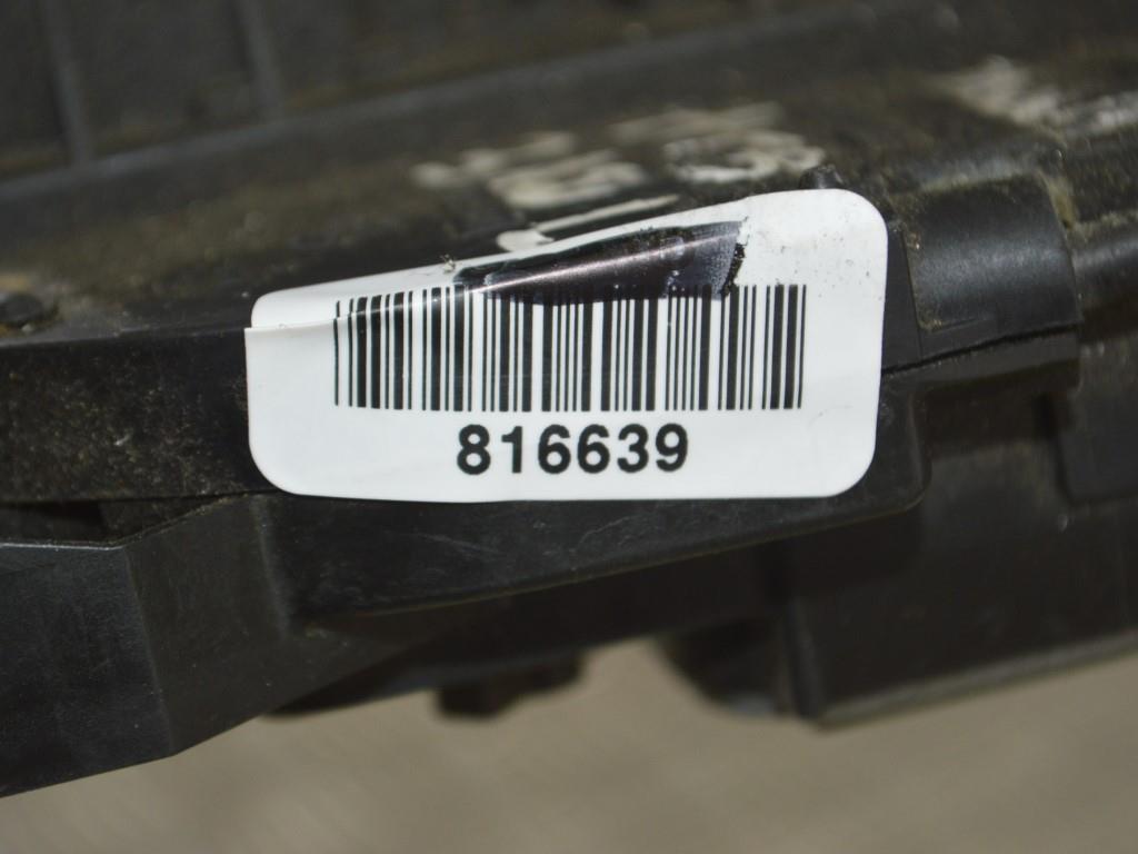 Замок двери задней левой Renault Megane 3 (2008-2019) 825030002R