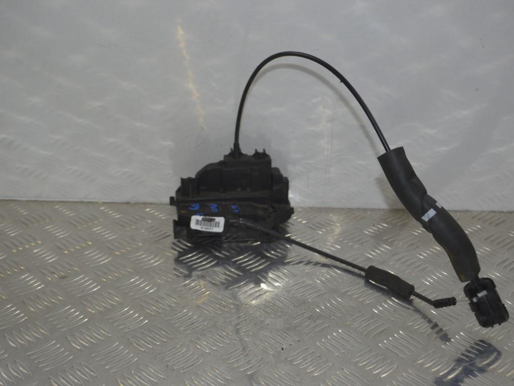 Замок двери задней левой Renault Scenic 3 (2008-2015) 825030004R