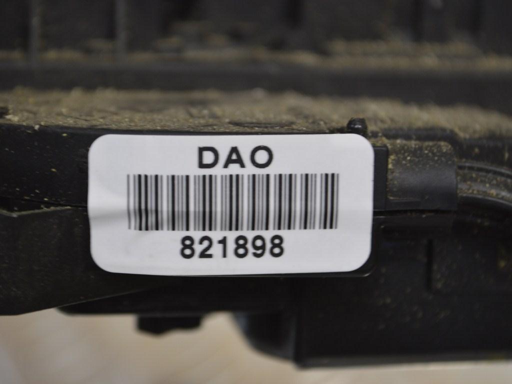 Замок двери задней левой