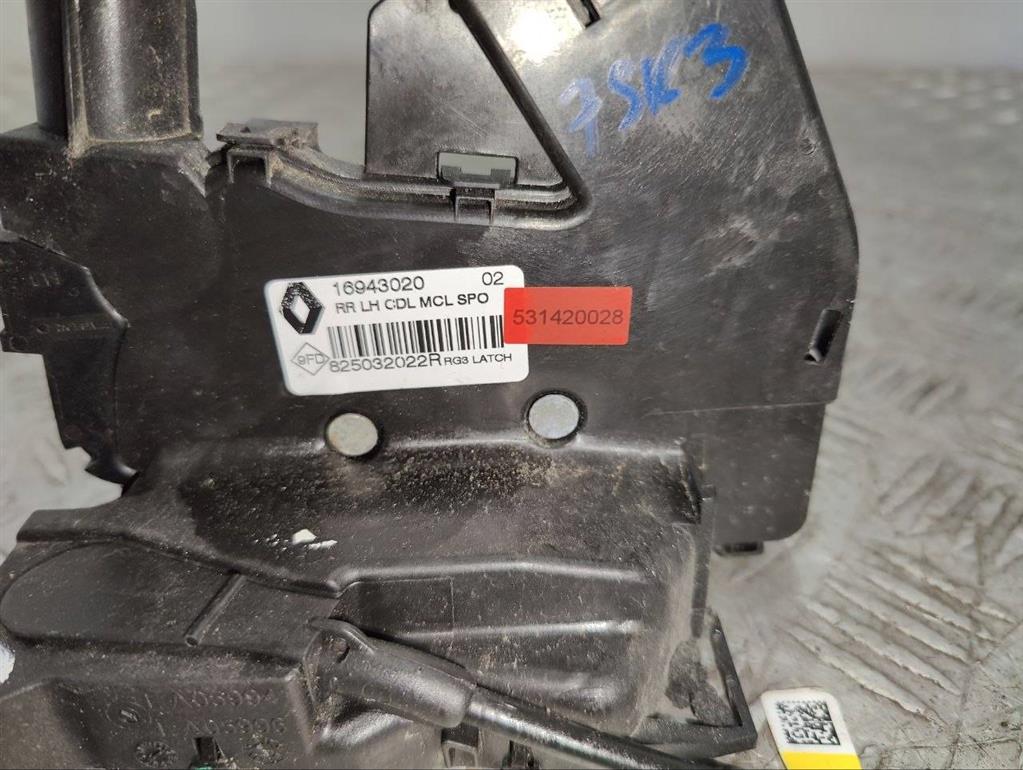 Замок двери задней левой