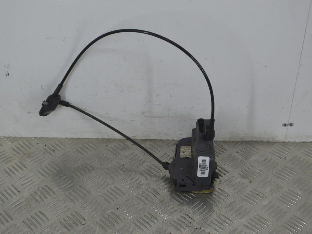 Замок двери задней правой