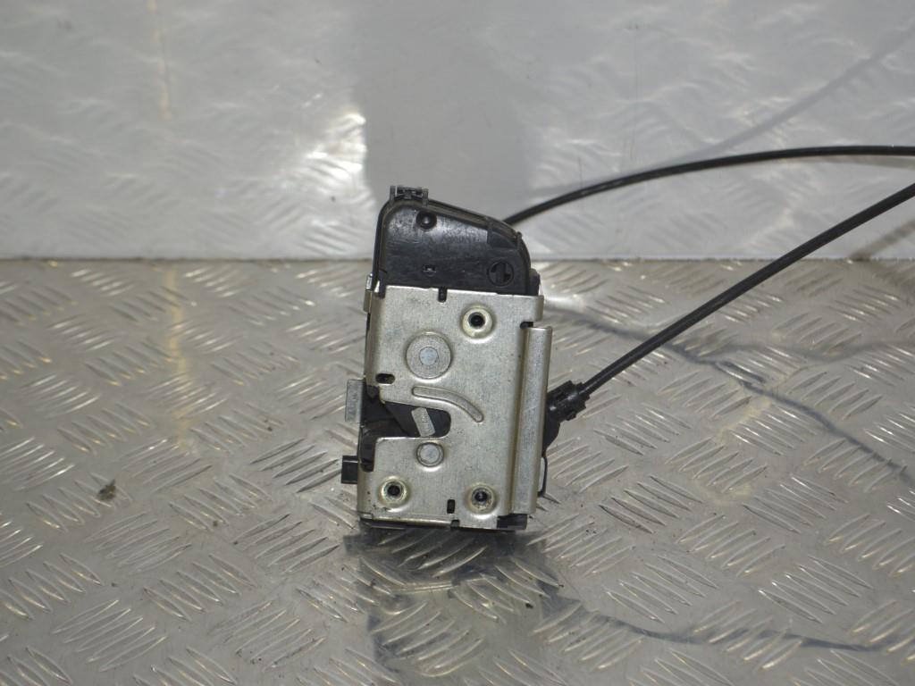 Замок двери задней правой