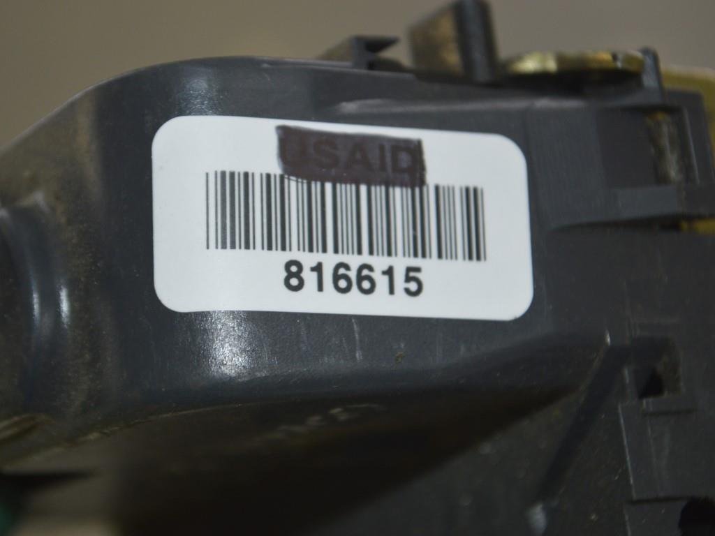 Замок двери задней правой