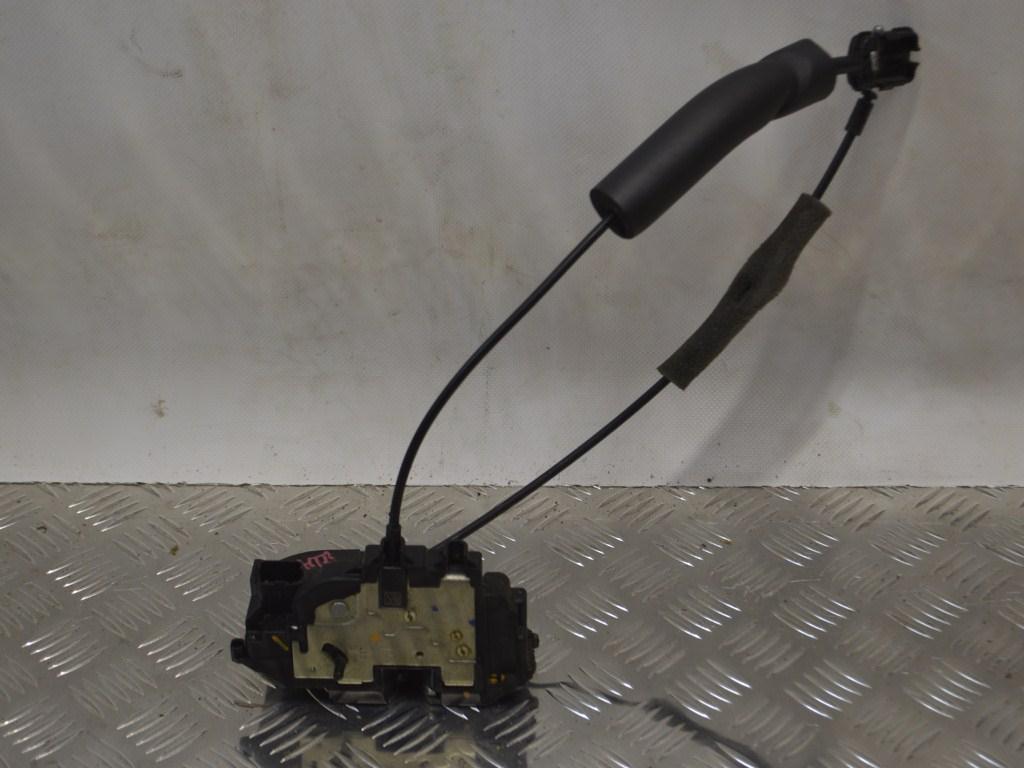 Замок двери задней правой Renault Megane 3 (2008-2019) 825020001R