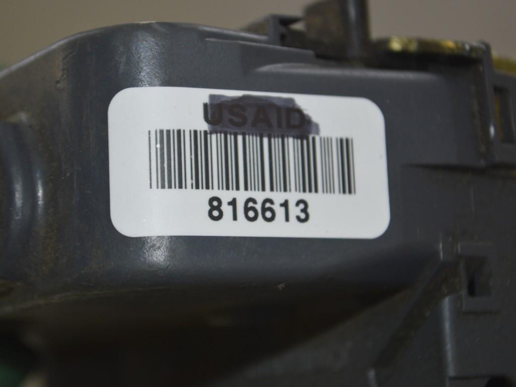 Замок двери задней правой