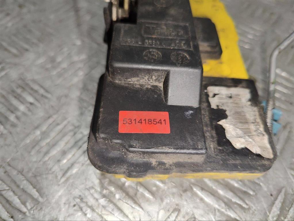 Замок двери задней правой