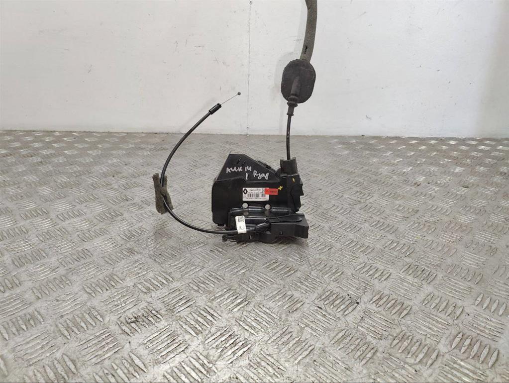 Замок двери задней правой