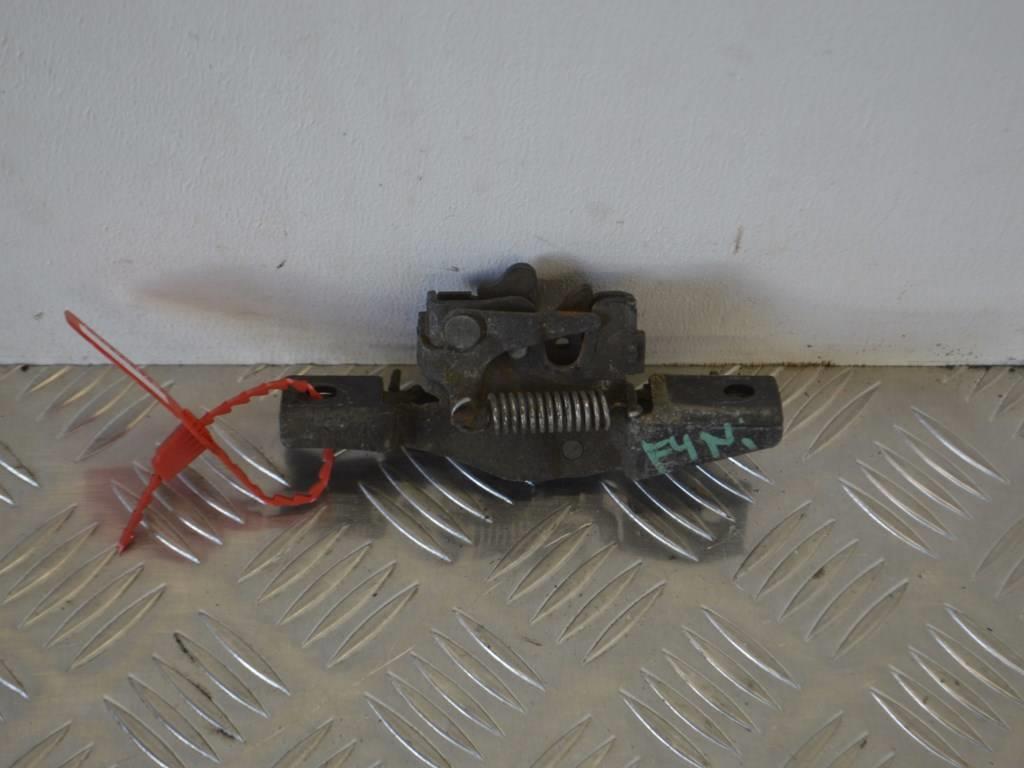 Замок капота Renault Laguna 1 (1993-2001)