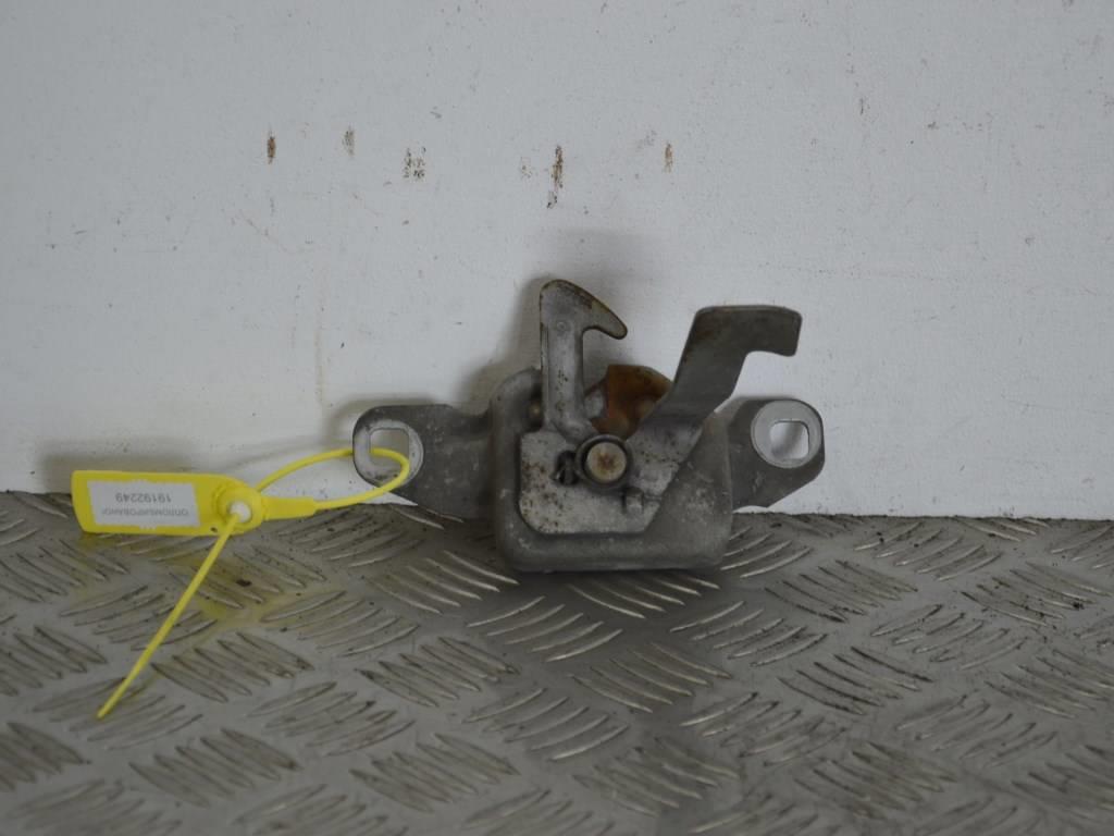 Замок капота Renault Megane 1 (1996-2002)