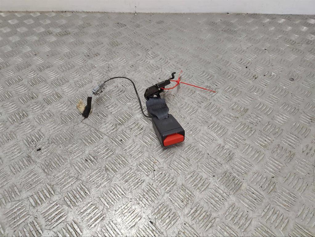 Замок ремня безопасности