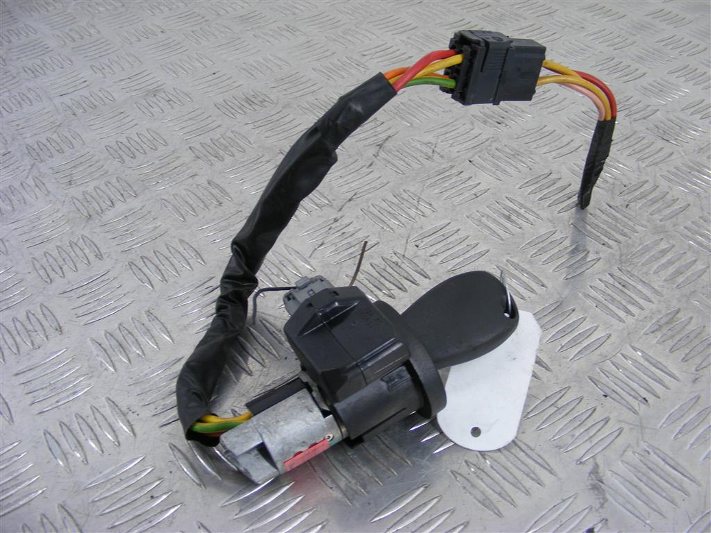 Замок зажигания Renault Logan 1 (2004-2014)