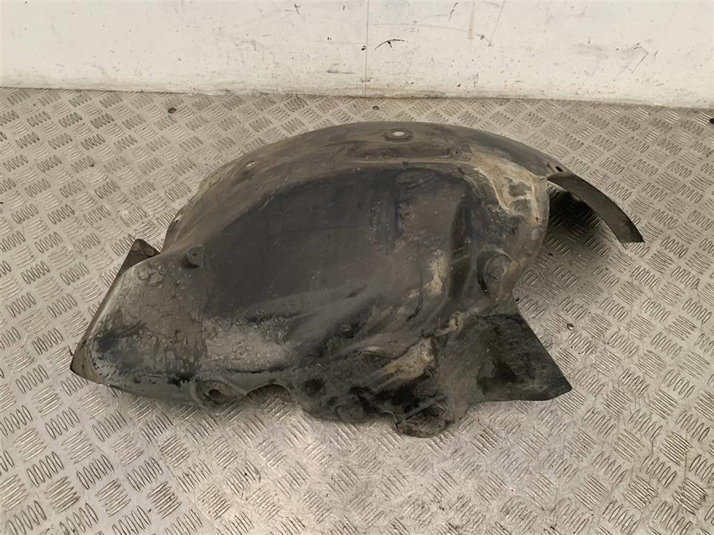 Защита арок передняя левая (подкрылок)