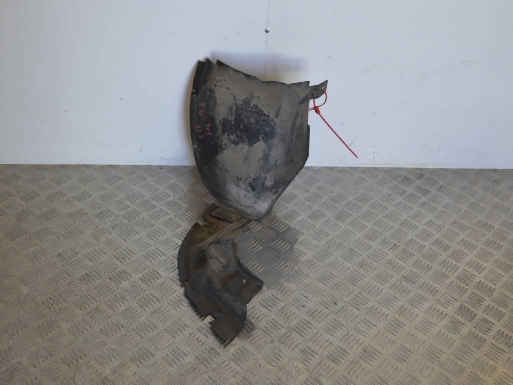 Защита арок задняя левая (подкрылок) Renault Scenic 1 (1996-2003) 7700038513, 7701694462, 7700414814