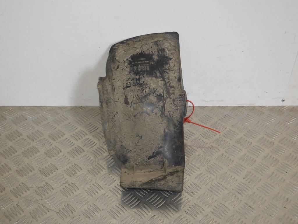 Защита арок задняя правая (подкрылок)