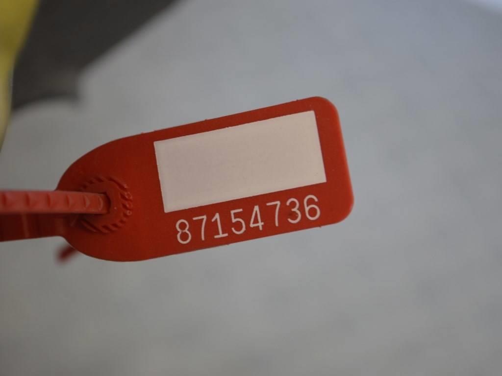 Защита арок задняя правая (подкрылок)