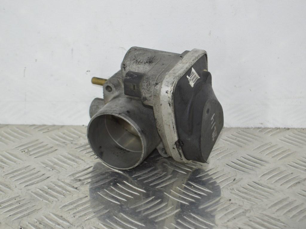 Заслонка дроссельная Renault Clio 3 (2005-2012) 8200190230, 8200171134