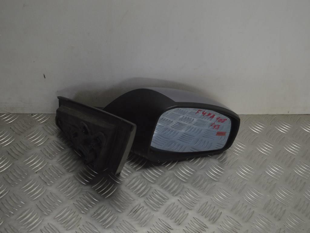 Зеркало наружное правое Renault Laguna 3 (2007-2015)
