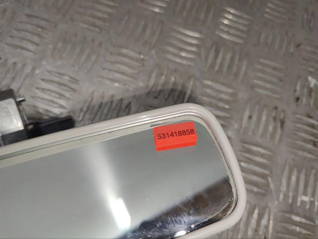 Зеркало салона